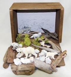 Arctic Tundra Diorama (Create-A-Scene® Habitat Diorama Kit)