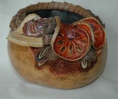Red Agate Gourd Basket