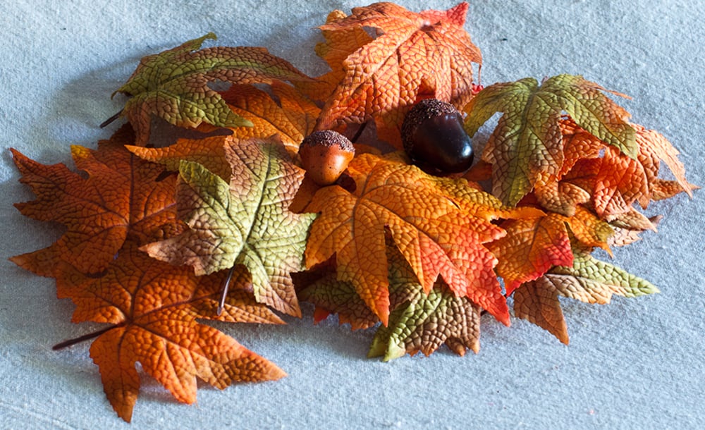 Fabric Autumn Leaves & Acorns (Gift Box)
